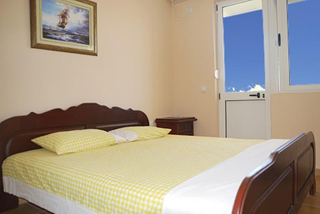 Di Vincenzo Inn Ulcinj Zimmer foto